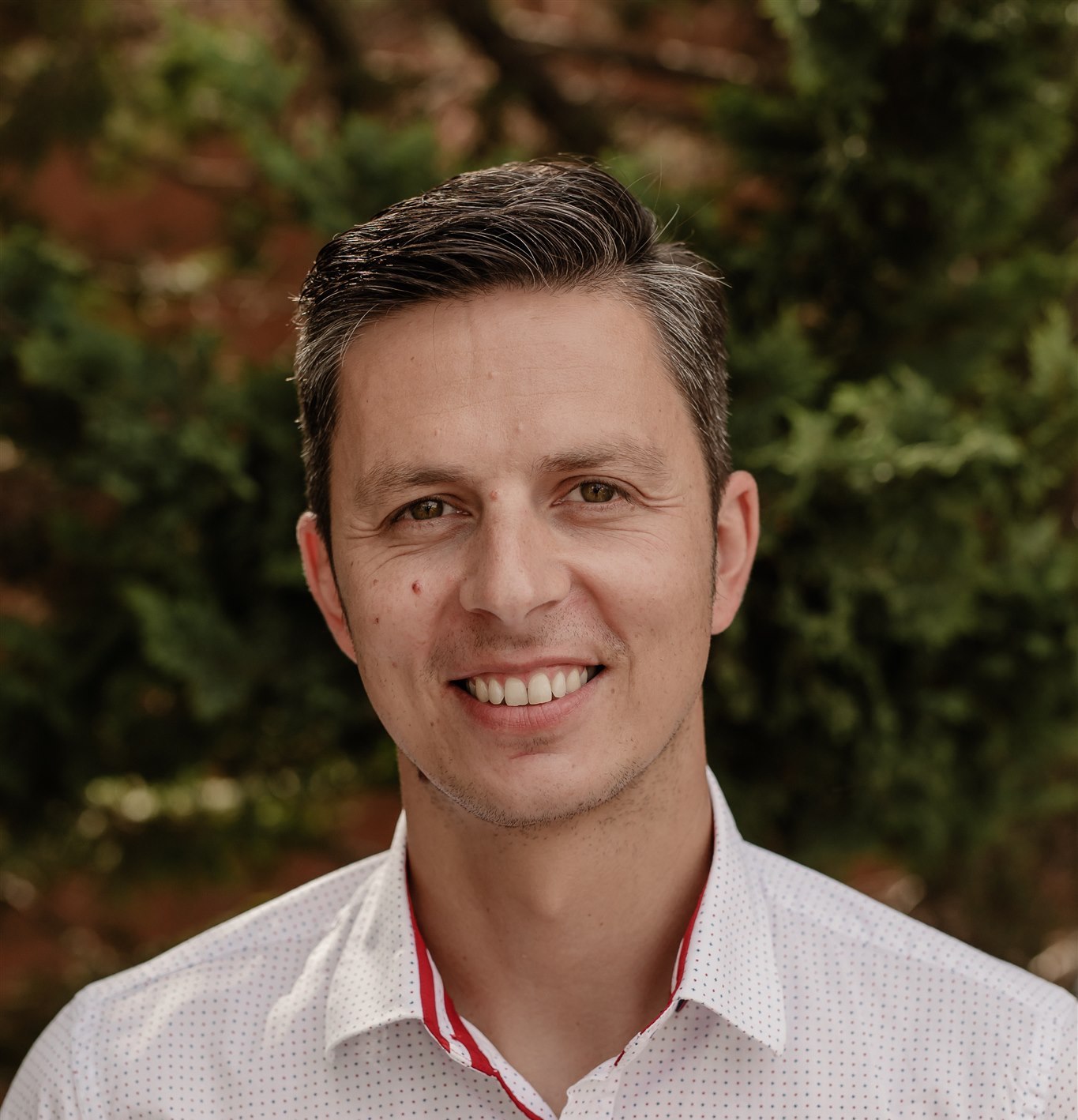 Milos Baran, founder of CLICKAPLY